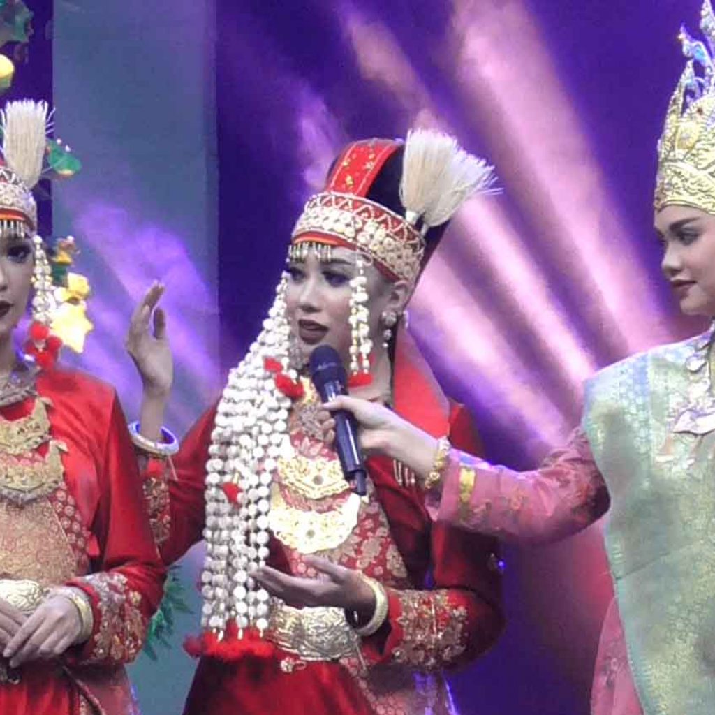 Bunga Khatulistiwa 1