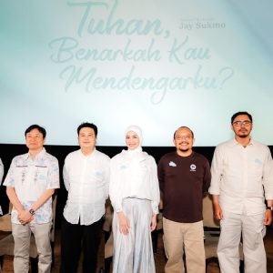 Tuhan Benarkah 1